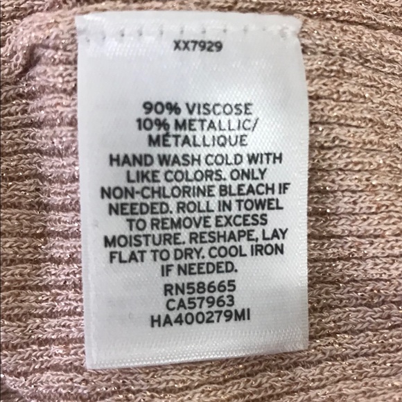 Halogen X Atlantic-Pacific Pink Metallic Sweater - Picture 7 of 8